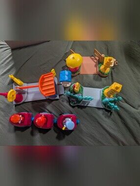 2001 Fisher-Price Little People - Fun Sounds Train - Parts Of Set